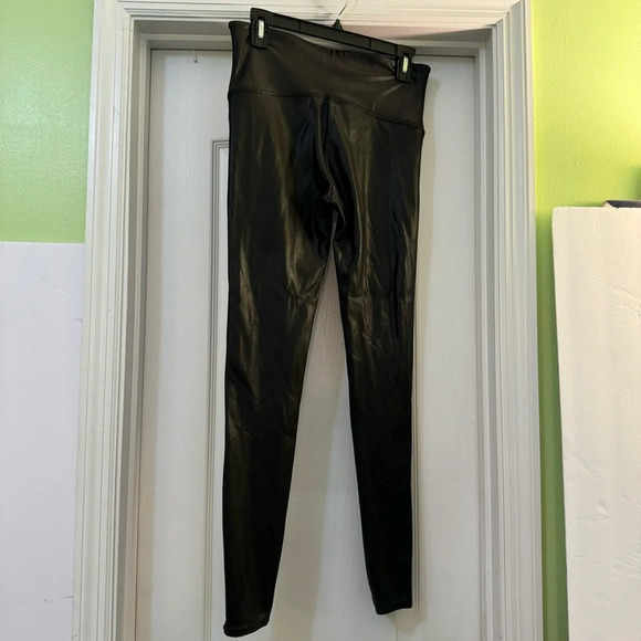 SPANX Faux Leather Leggings White Stripe The Side Mid-Rise - Picture 3 of 8